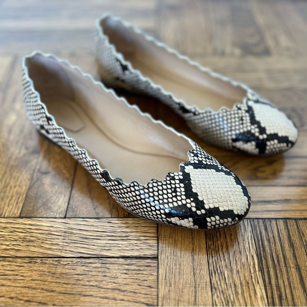 CHLOE Scalloped Ballet Flats - 36.5